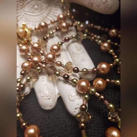 Gorgeous vintage double strand bead and crystal necklace with ornate clas - Picture 2 of 3